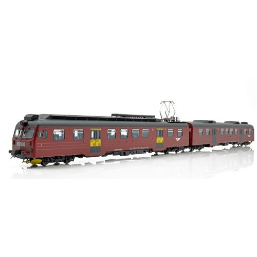 Topline Lokomotiver, NMJ Topline model of the NSB BM69.15 in the red/black livery with yellow season ticket markings. , NMJT84.202